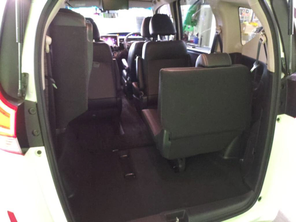 フリードモデューロＸモデューロＸホンダセンシングの写真 26