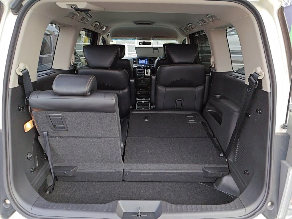 エルグランドハイウェイスターの写真 26