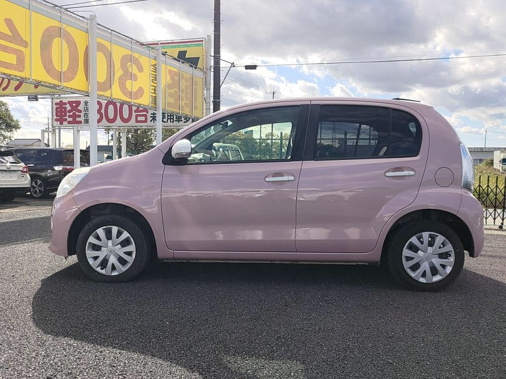 パッソプラスハナの写真 12