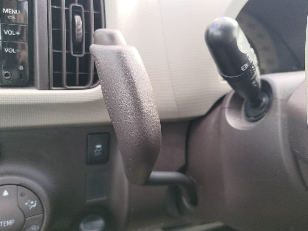 パッソプラスハナの写真 15