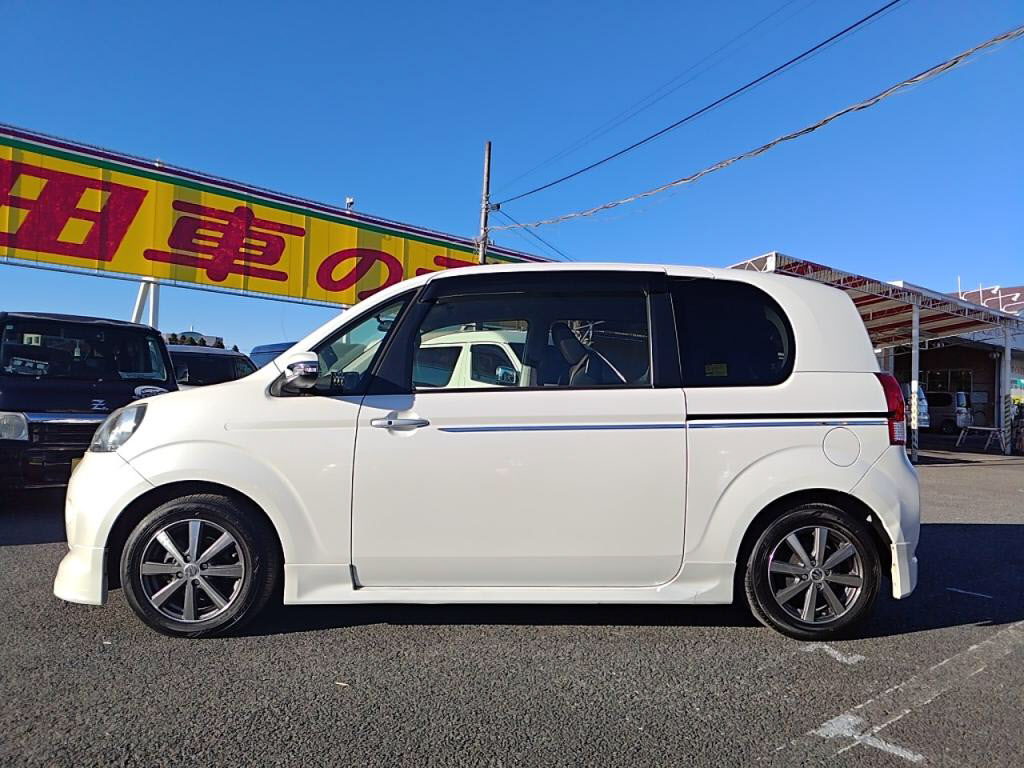 ポルテＦの写真 12