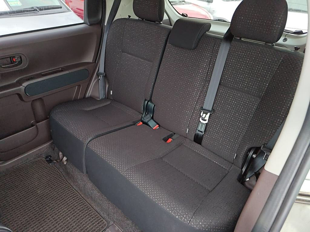 ポルテＦの写真 15