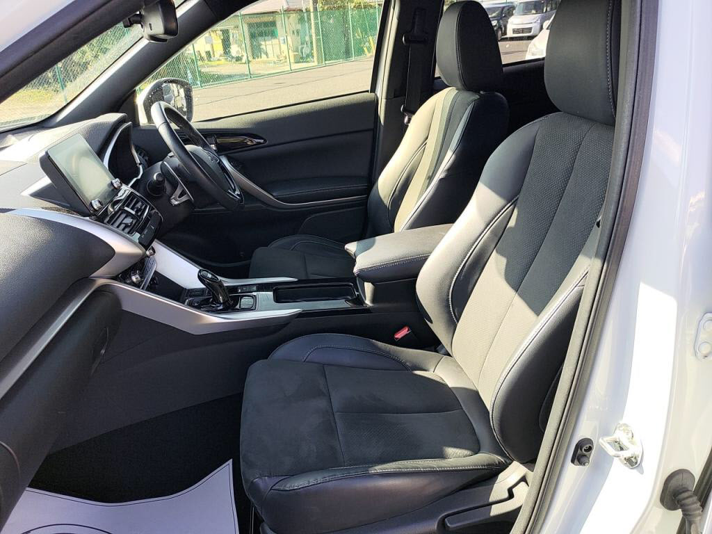 エクリプスクロスＰＨＥＶＰの写真 22