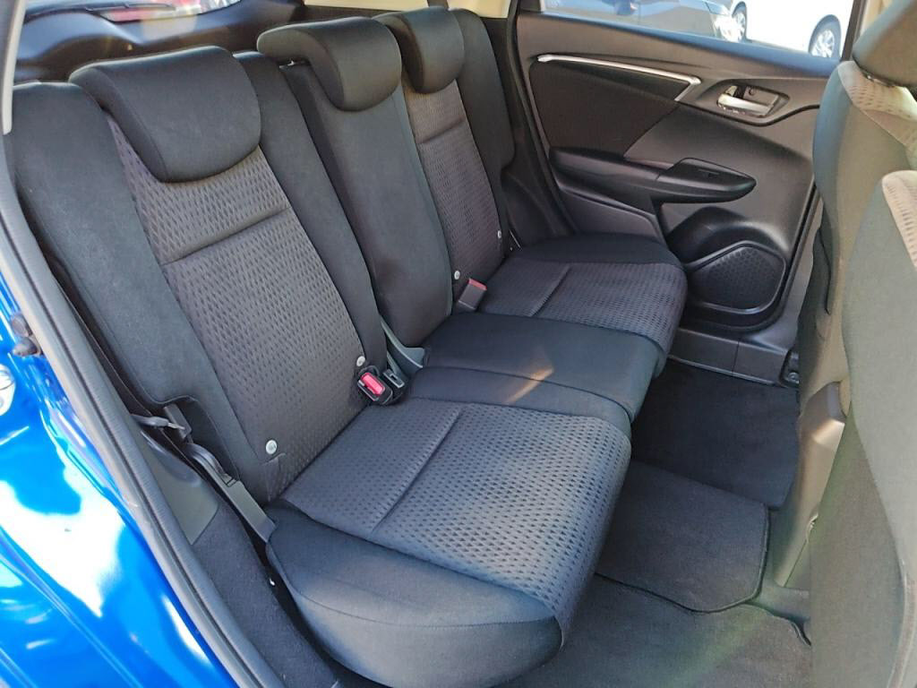 フィットハイブリッドハイブリッド・Ｆの写真 23