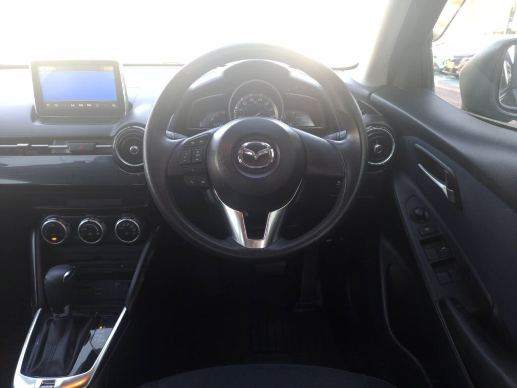 デミオ１３Ｓの写真 3