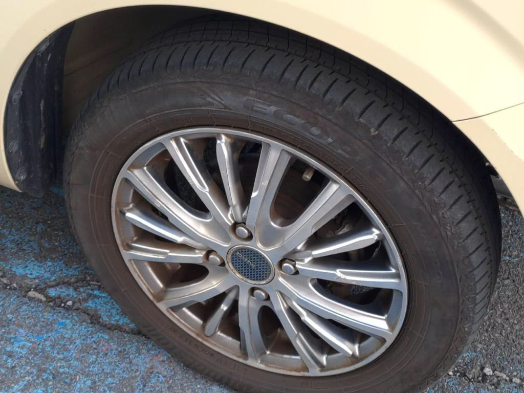 ワゴンＲハイブリッドＦＸ－Ｓの写真 11