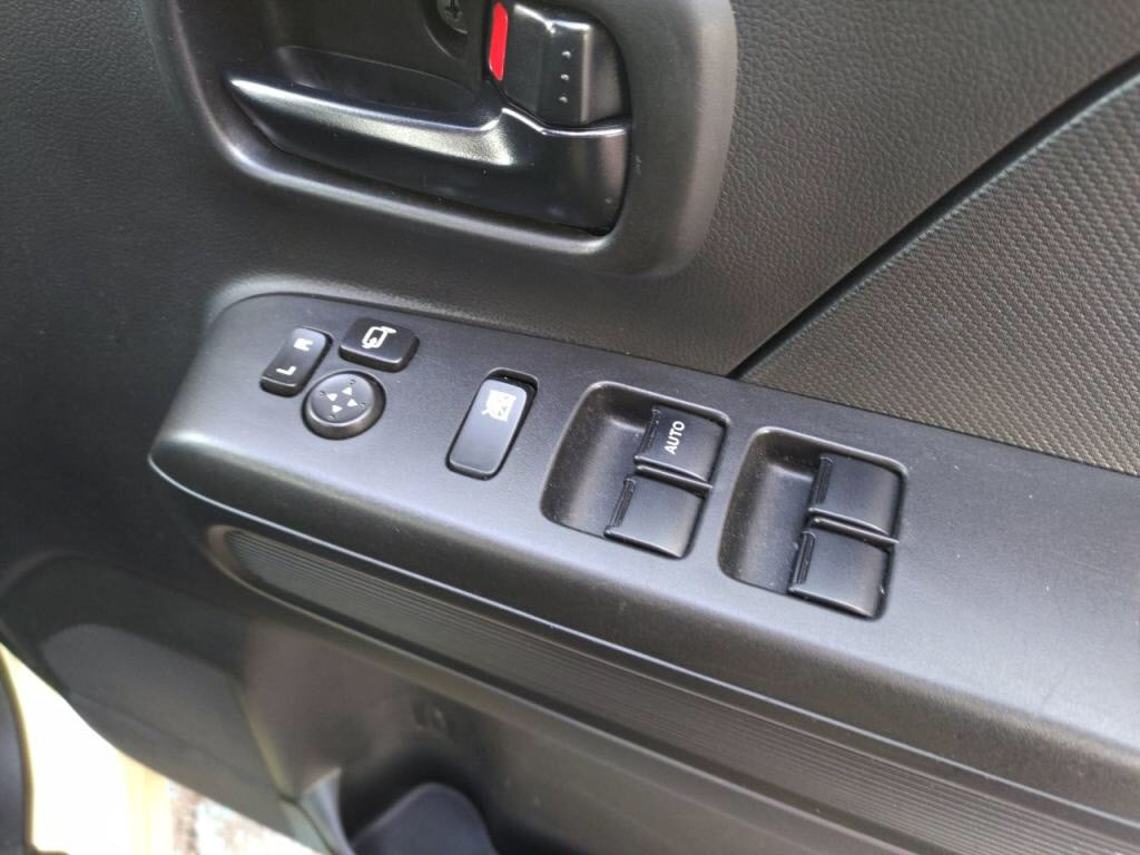 ワゴンＲハイブリッドＦＸ－Ｓの写真 14