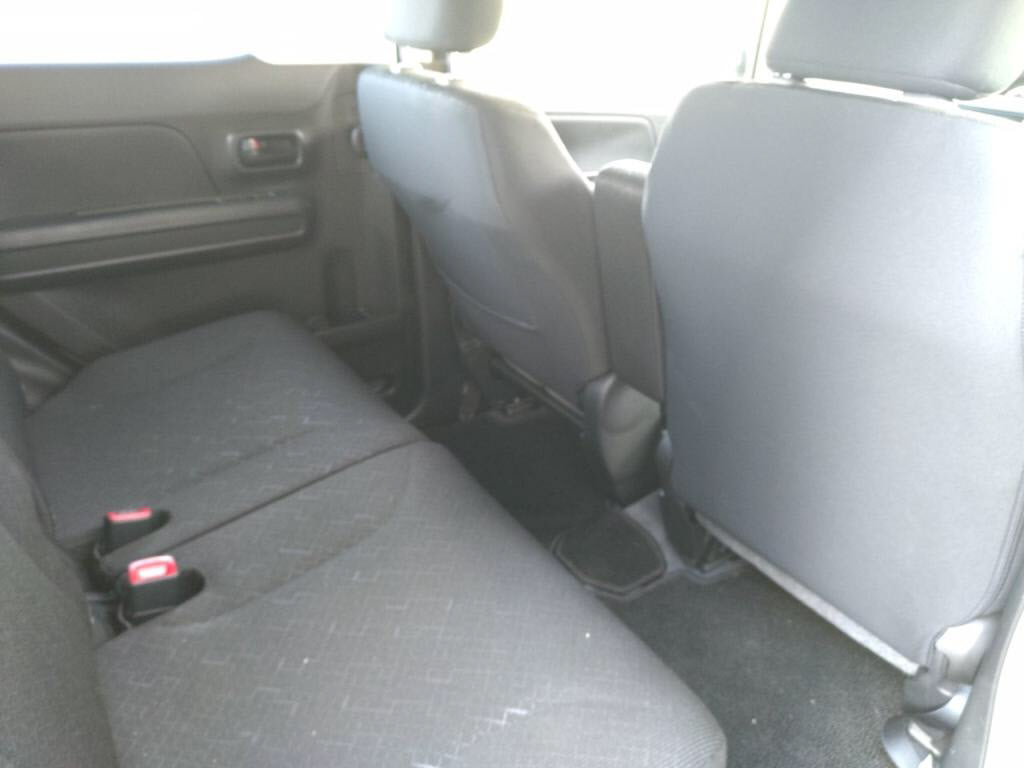 ワゴンＲハイブリッドＦＸ－Ｓの写真 24