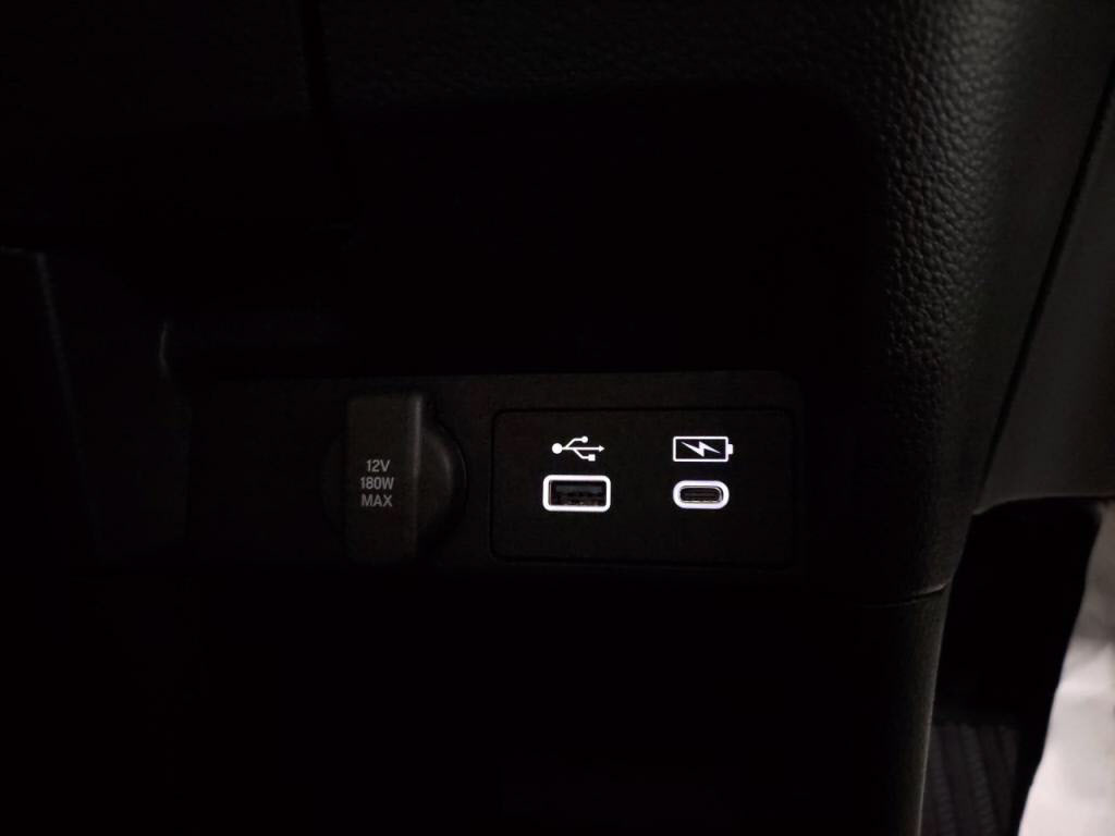 ステップワゴンスパーダＨＶｅＨＥＶスパーダプレミアムラインブラックＥｄの写真 19