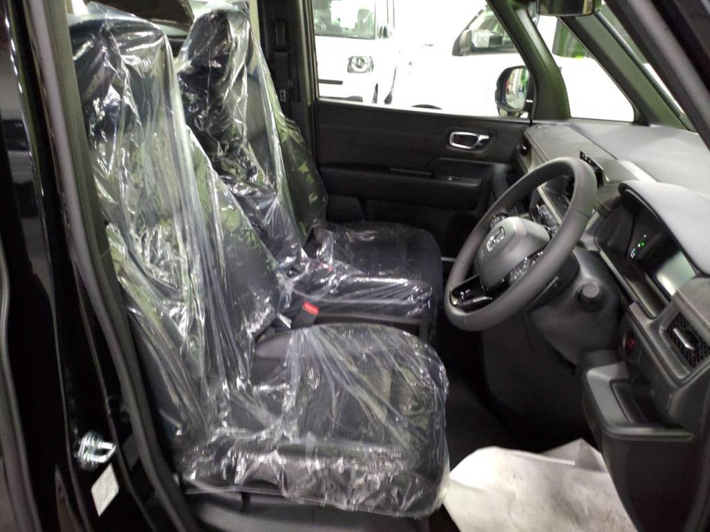 ステップワゴンスパーダＨＶｅＨＥＶスパーダプレミアムラインブラックＥｄの写真 21