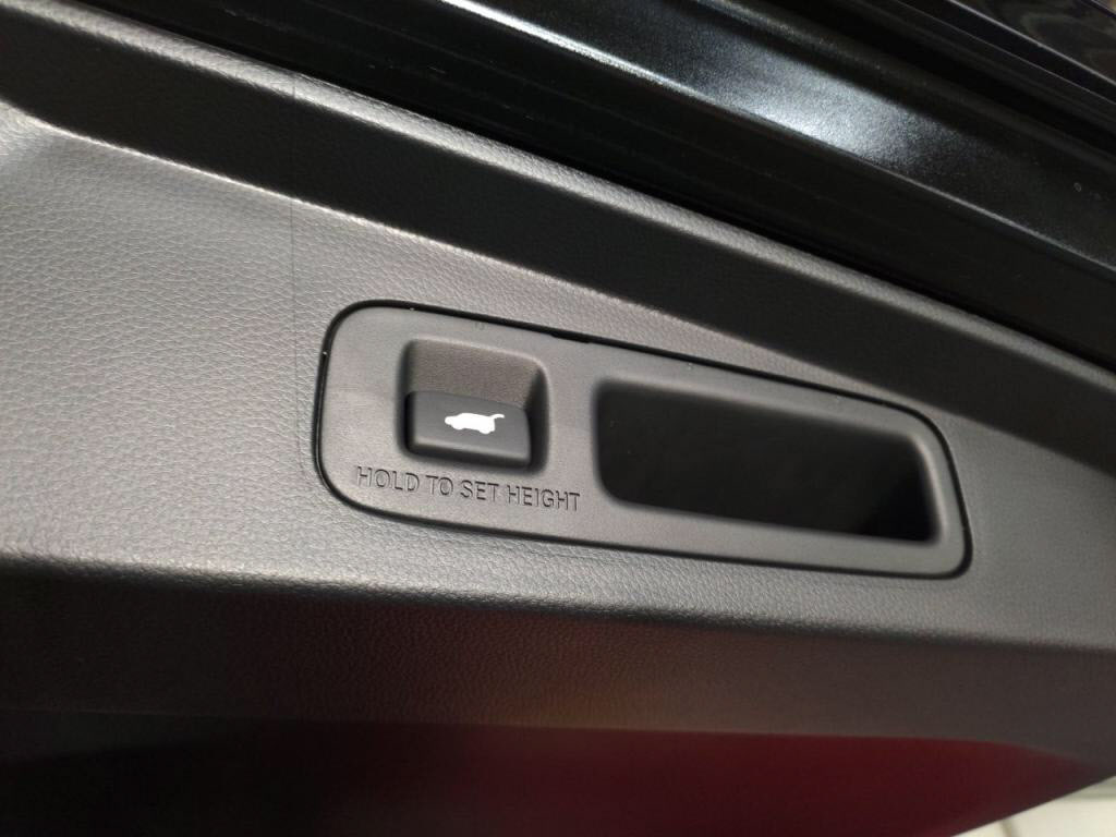 ステップワゴンスパーダＨＶｅＨＥＶスパーダプレミアムラインブラックＥｄの写真 28