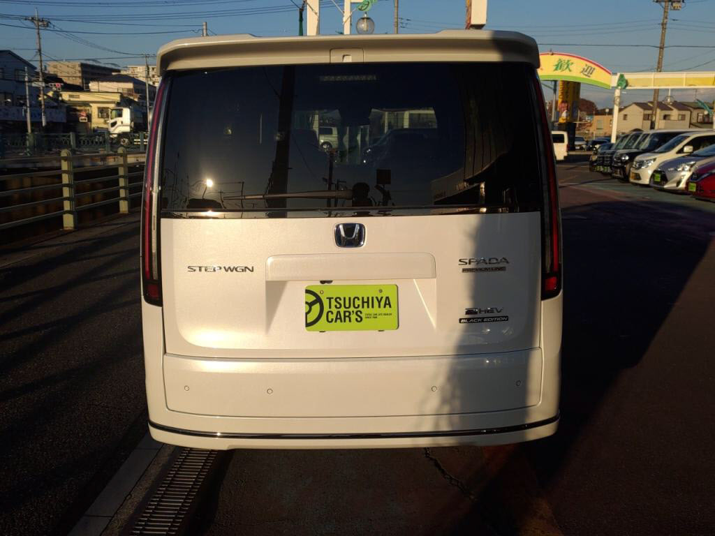 ステップワゴンスパーダＨＶｅＨＥＶスパーダプレミアムラインブラックＥｄの写真 12