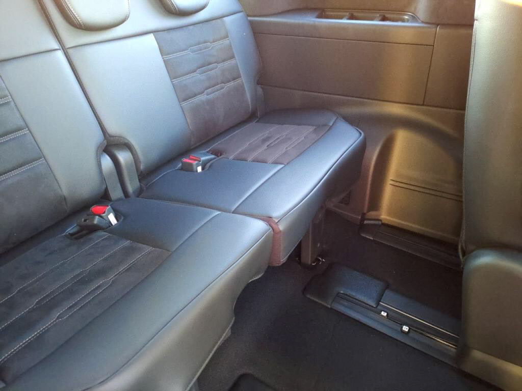 ステップワゴンスパーダＨＶｅＨＥＶスパーダプレミアムラインブラックＥｄの写真 23