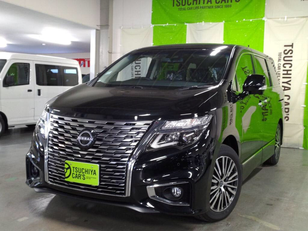 ニッサン　エルグランド　ハイウェイスターＳ