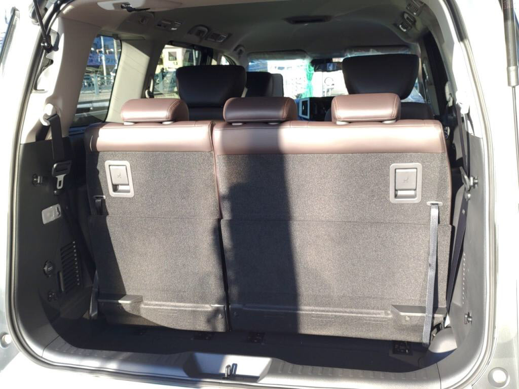 エルグランドハイウェイスターＳの写真 25