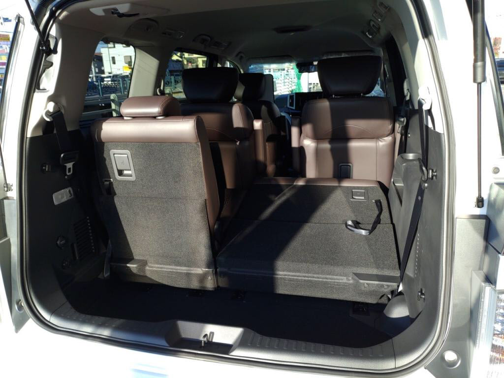 エルグランドハイウェイスターＳの写真 26