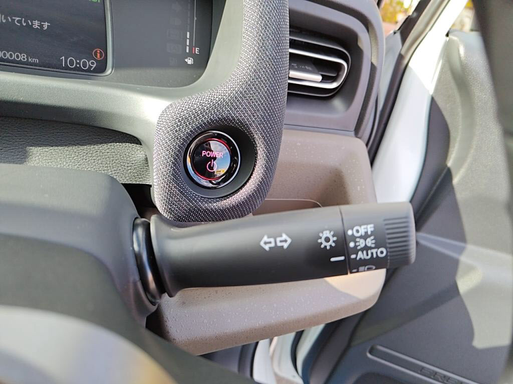 フリードハイブリッドｅＨＥＶエアーＥＸの写真 16