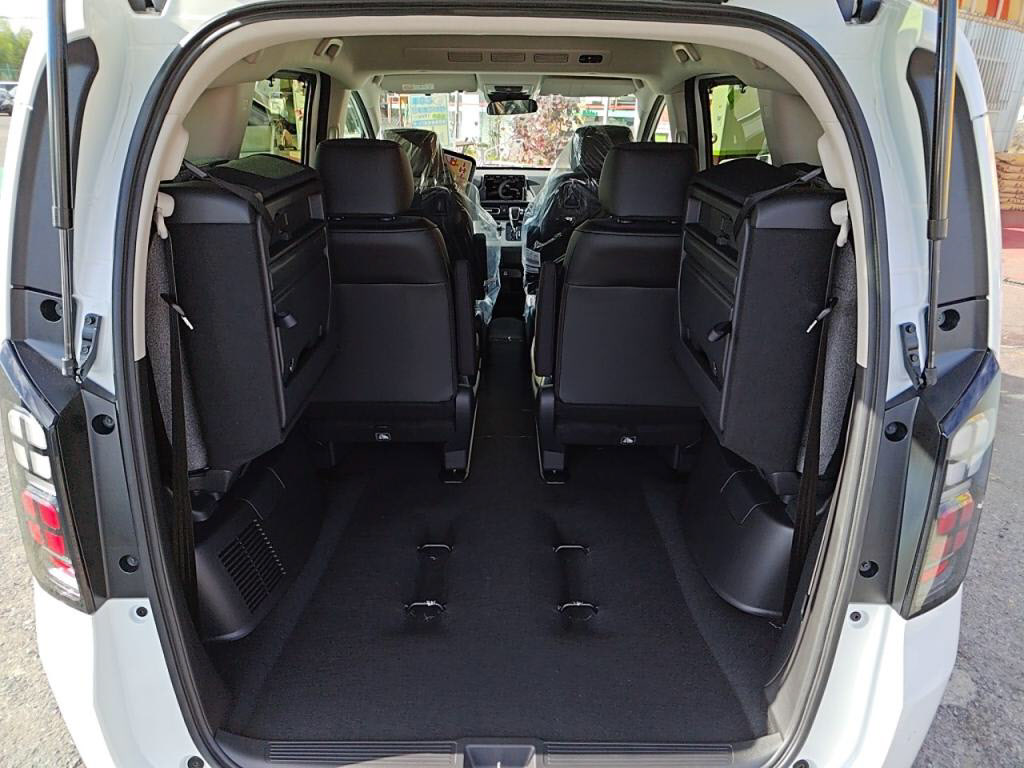 フリードハイブリッドｅＨＥＶエアーＥＸの写真 27