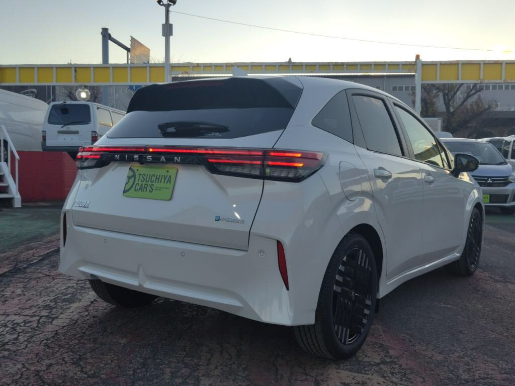 ノートオーラＧの写真 2