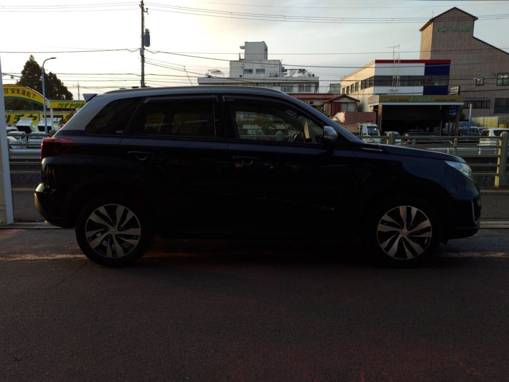 エスクードハイブリッドヒョウジュンの写真 10