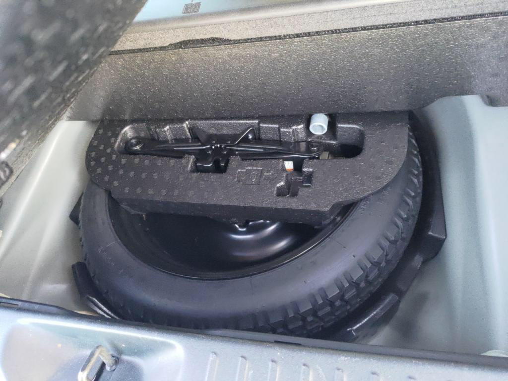 プリウスαＳの写真 28