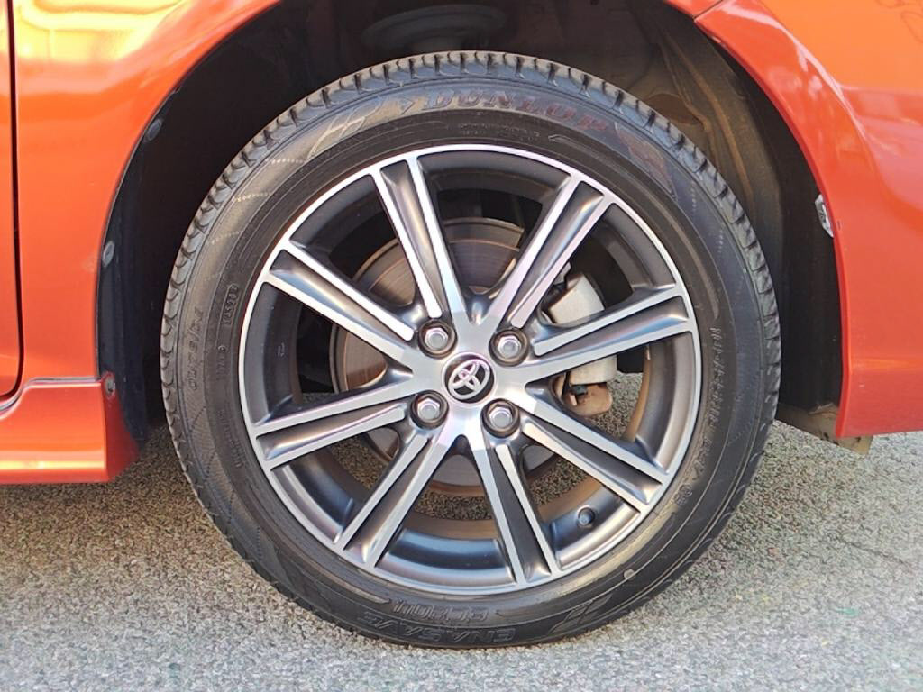 カローラフィールダーハイブリッドハイブリッドＧエアロツアラーの写真 11