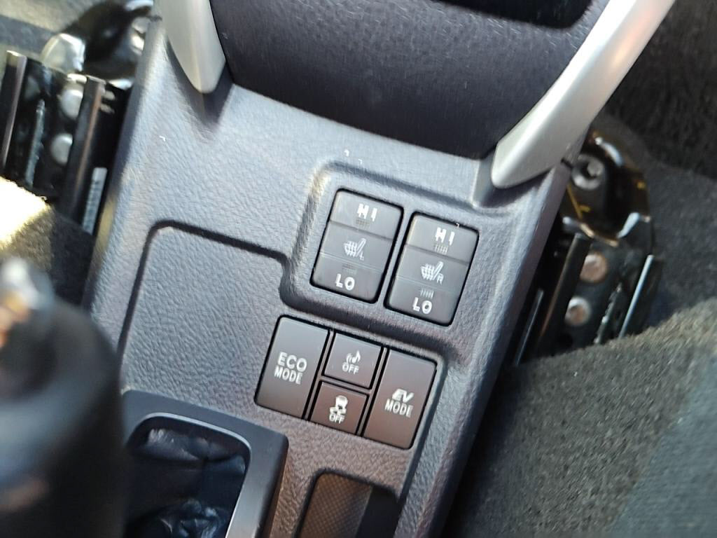 カローラフィールダーハイブリッドハイブリッドＧエアロツアラーの写真 11