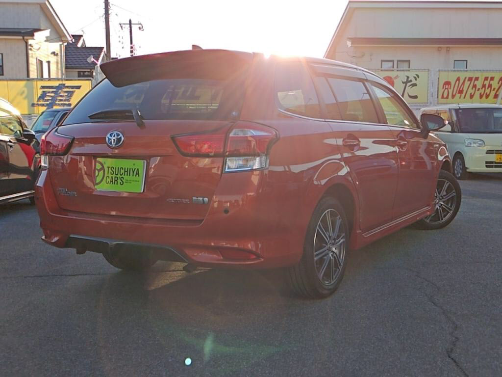 カローラフィールダーハイブリッドハイブリッドＧエアロツアラーの写真 2