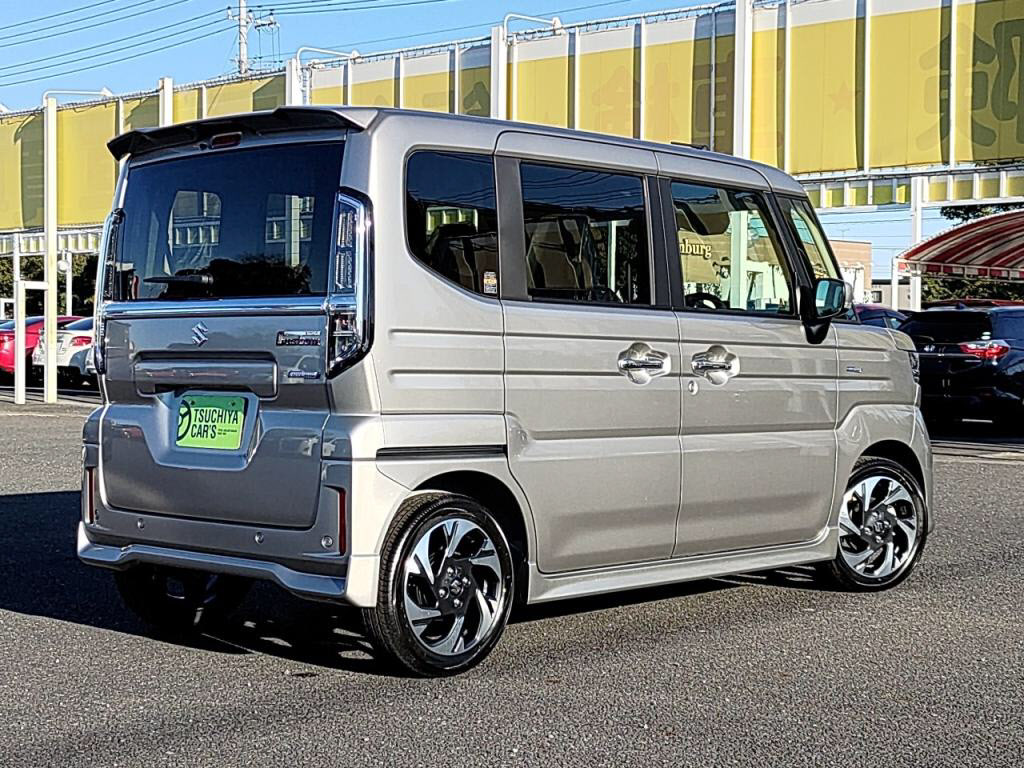 スペーシアカスタムハイブリッドＸＳターボの写真 2