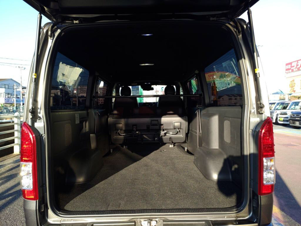 ハイエースバンロングスーパーＧＬダークプライム２の写真 26