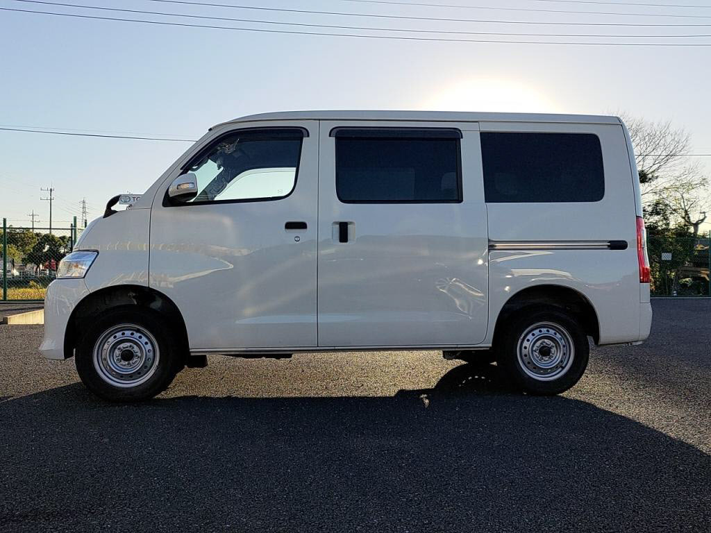 タウンエースバンＧＬの写真 12