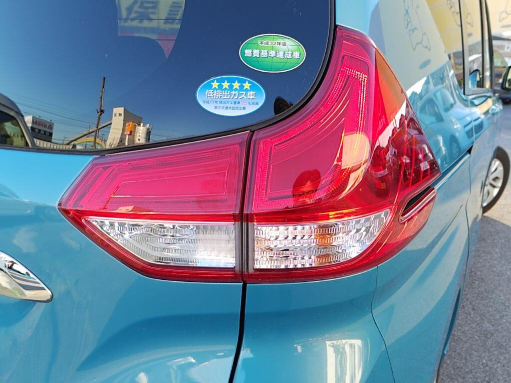 フリードＧホンダセンシングの写真 12