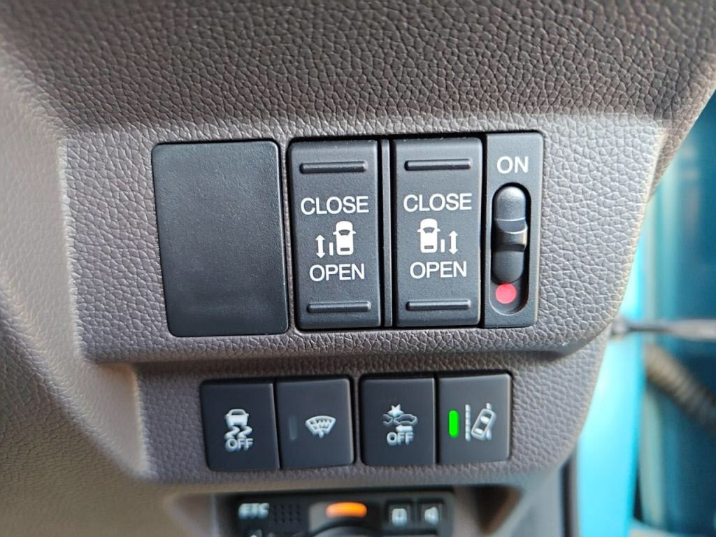 フリードＧホンダセンシングの写真 14