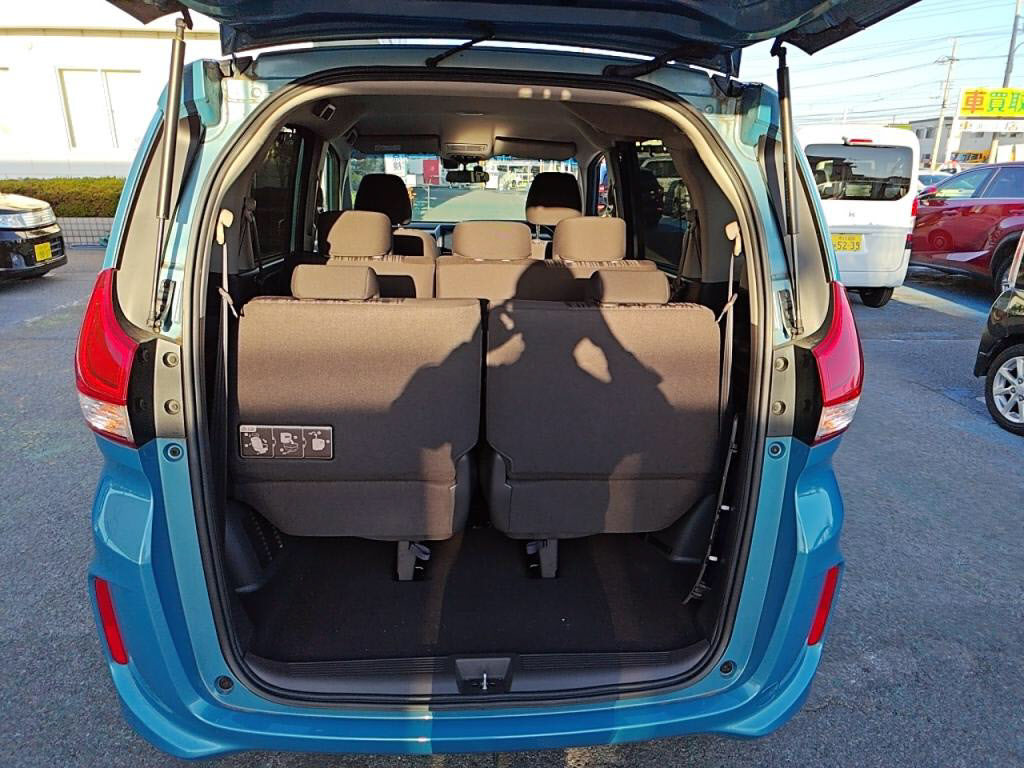 フリードＧホンダセンシングの写真 25