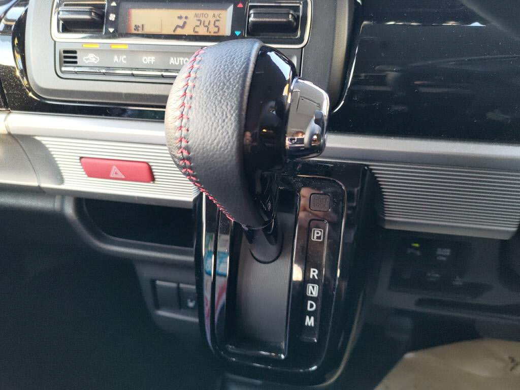 スペーシアカスタムハイブリッドＸＳターボの写真 15