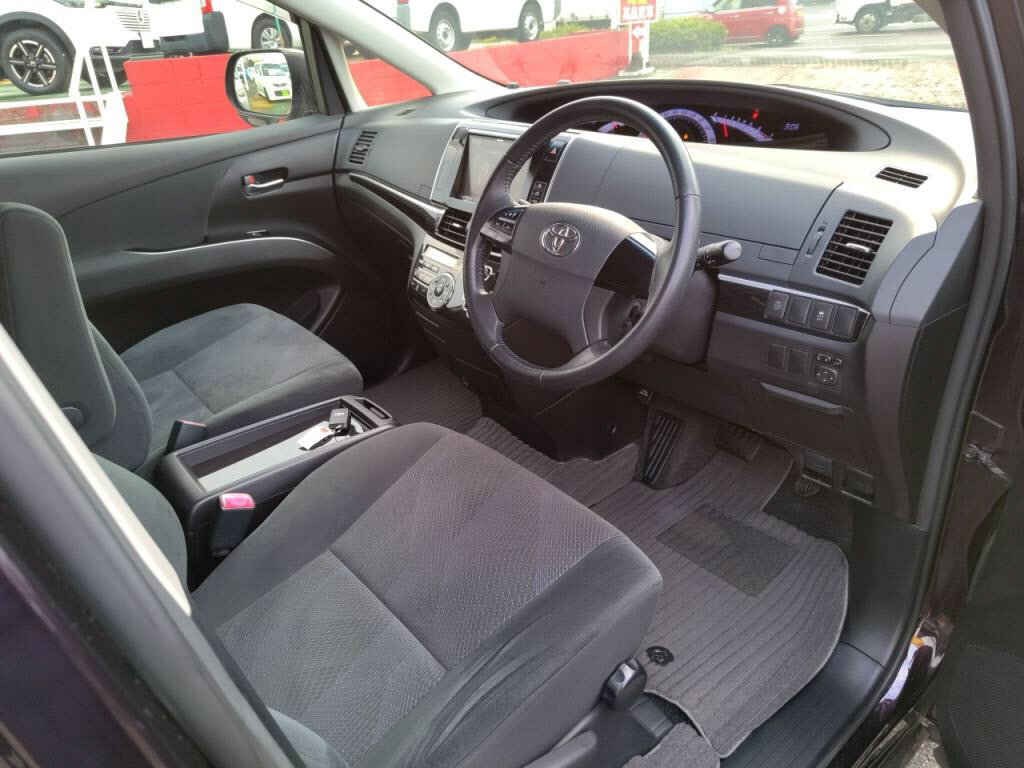 エスティマアエラスの写真 21