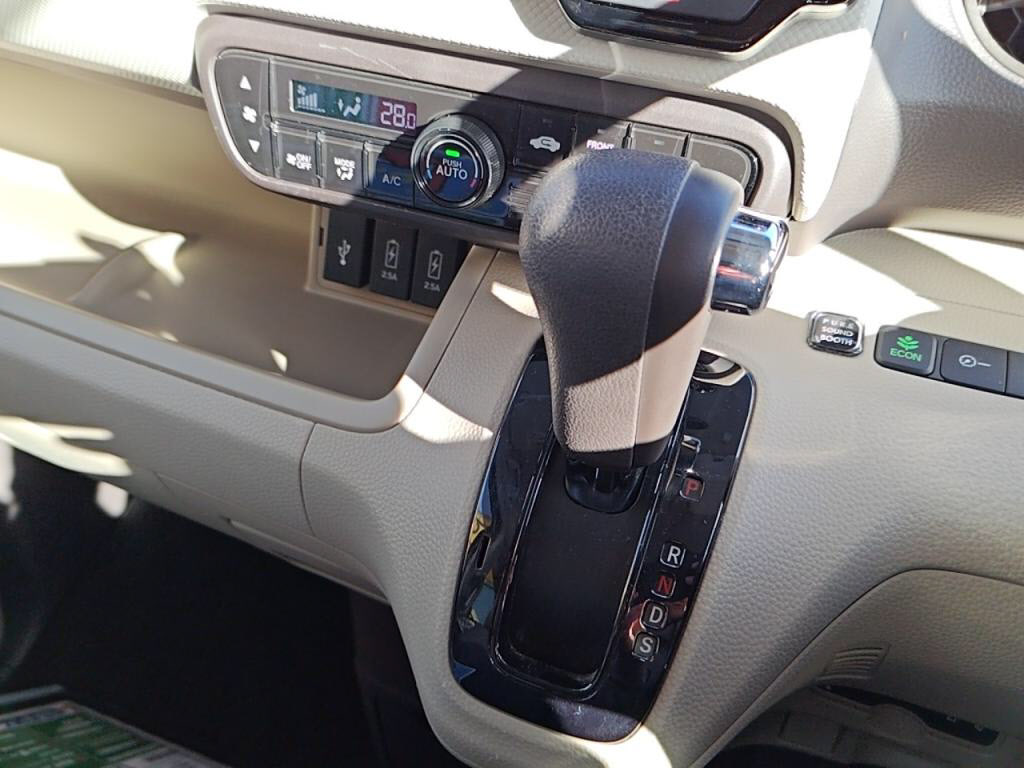 Ｎ＿ＢＯＸＧ・Ｌターボホンダセンシングの写真 15