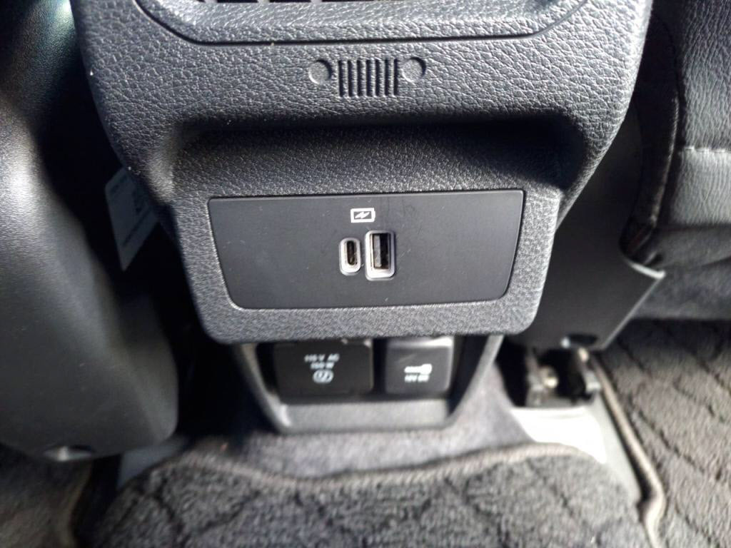 ジープコマンダーリミテッドの写真 22