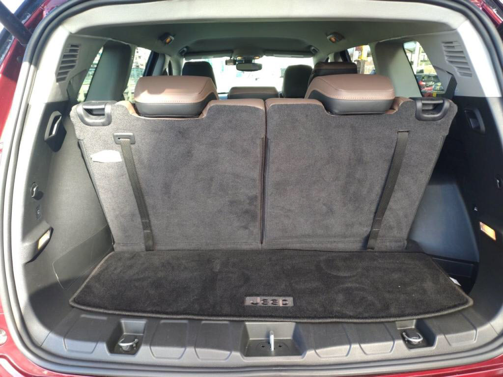 ジープコマンダーリミテッドの写真 25