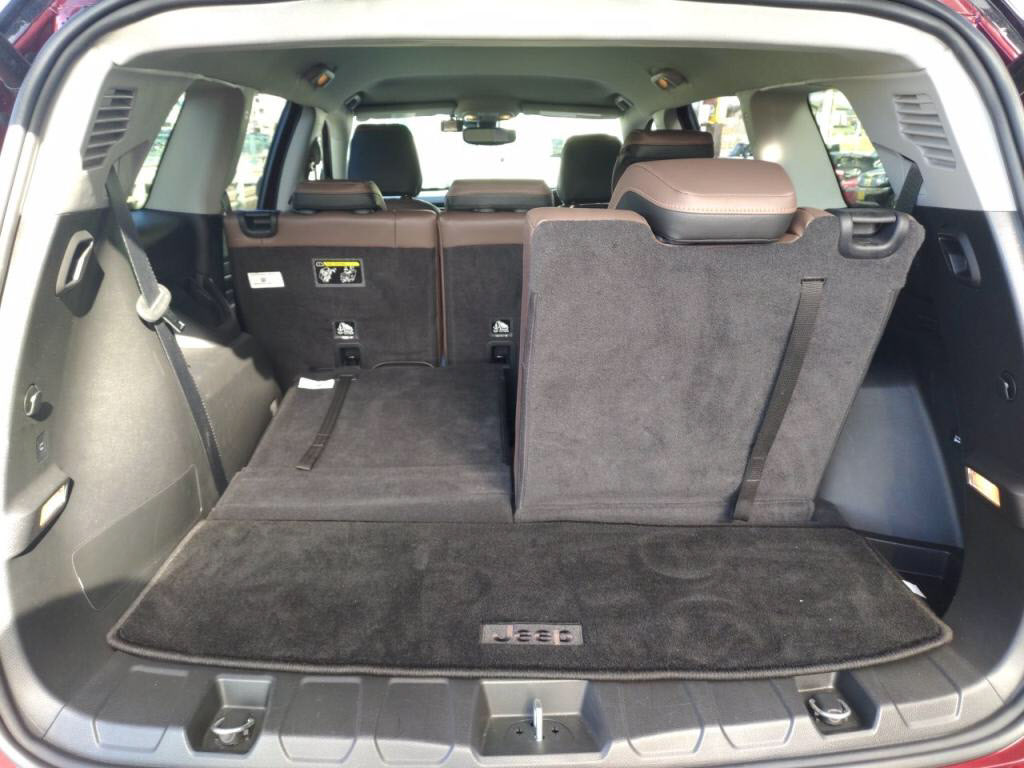 ジープコマンダーリミテッドの写真 26