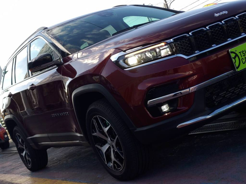 ジープコマンダーリミテッドの写真 9