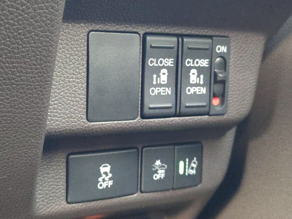 フリードハイブリッドハイブリッドＧホンダセンシングの写真 15