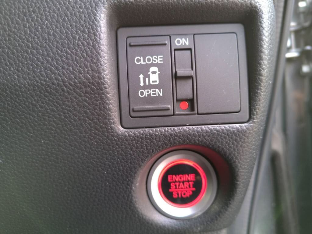 Ｎ＿ＢＯＸカスタムＧ・Ｌホンダセンシングの写真 15