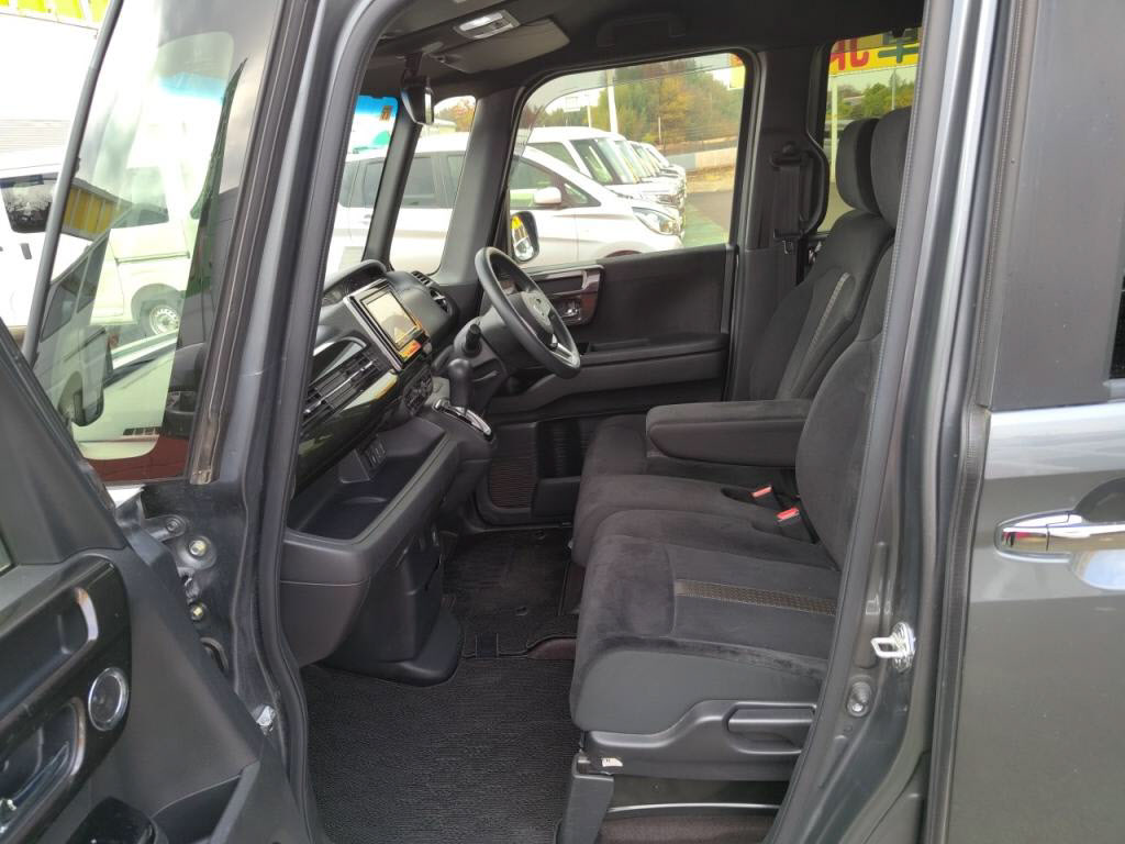 Ｎ＿ＢＯＸカスタムＧ・Ｌホンダセンシングの写真 21