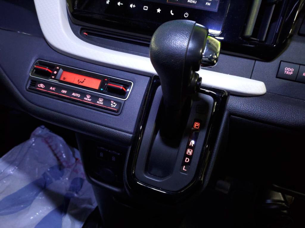 ソリオハイブリッドＭＸの写真 16