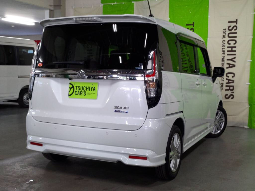 ソリオハイブリッドＭＸの写真 2