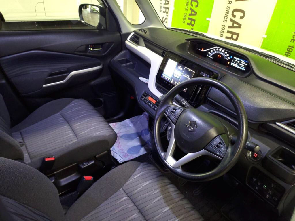 ソリオハイブリッドＭＸの写真 3