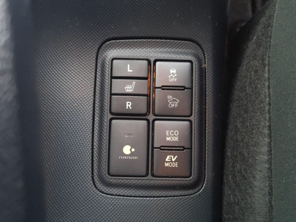 アクアＳスタイルブラックの写真 18