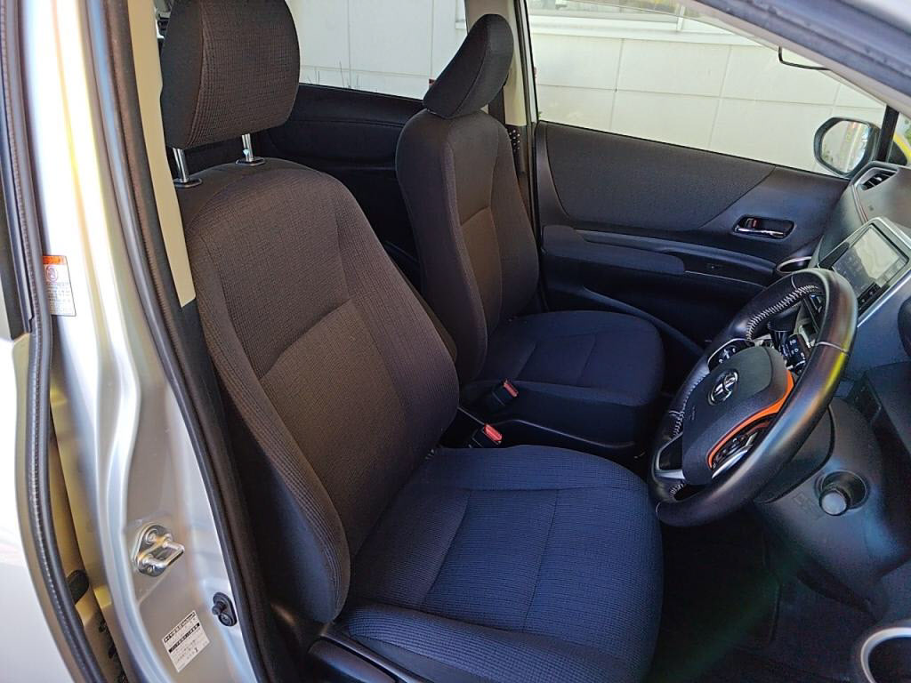 シエンタＧの写真 21