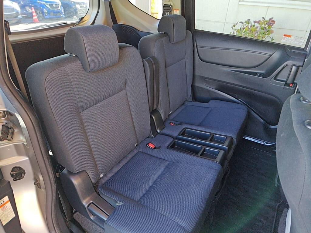 シエンタＧの写真 22